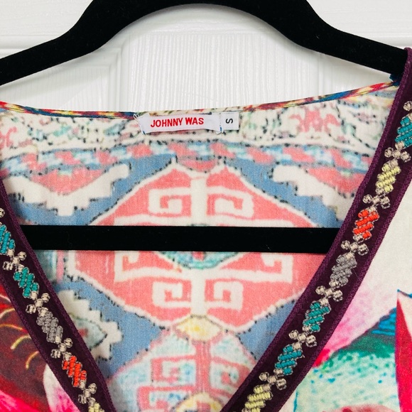 Johnny Was tunic medium silk - Picture 2 of 4